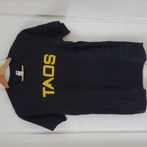 Taos Ski Valley New Mexico Graphic Tee - Canvas Size M